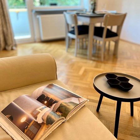 Castanilor 6 - Hip Industrial Apartment Close To City Centre 布拉索夫 外观 照片