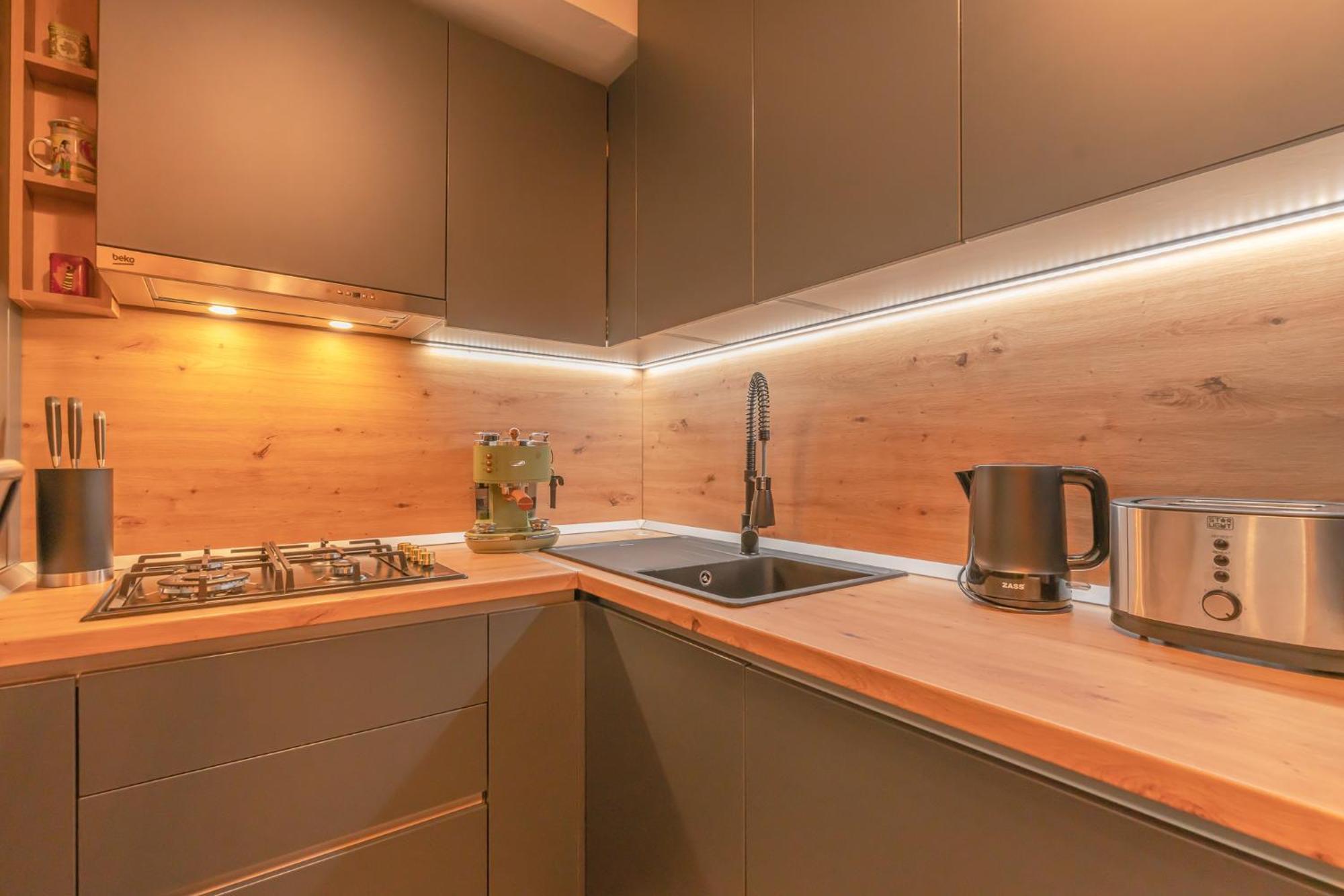Castanilor 6 - Hip Industrial Apartment Close To City Centre 布拉索夫 外观 照片
